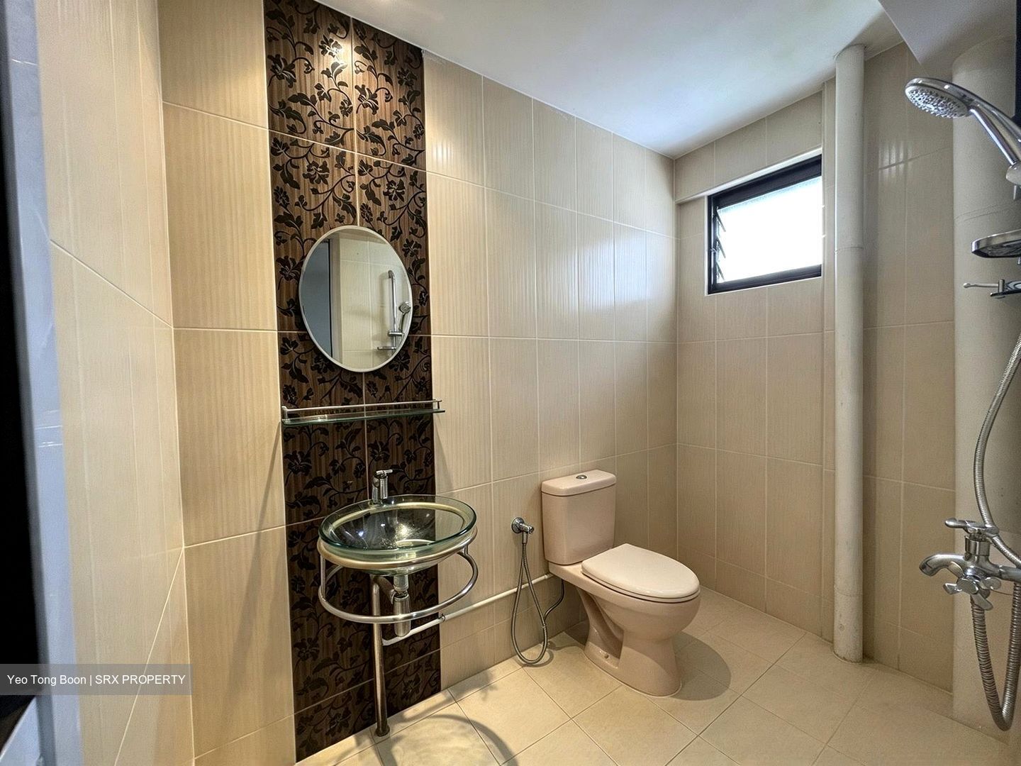 Blk 340 Jurong East Avenue 1 (Jurong East), HDB Executive #633804541